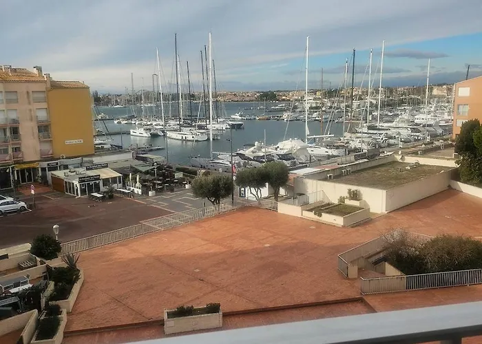 Appartement T2 Avec Vue Sur Le Port